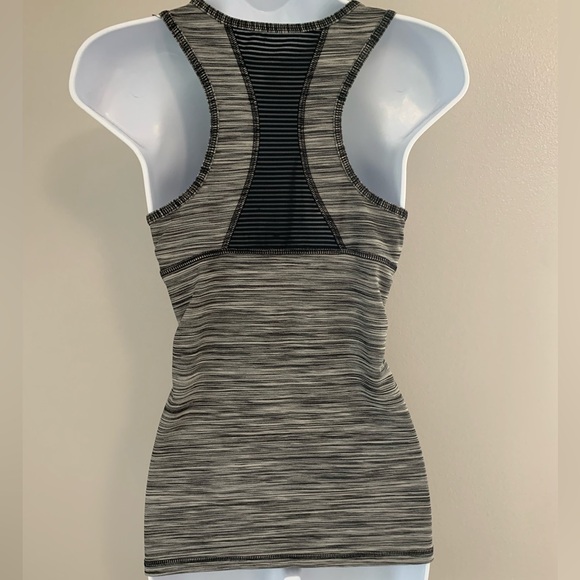 Danskin Now | Tops | Danskin Now Black And Gray Fitted Ribbed Tank Top ...
